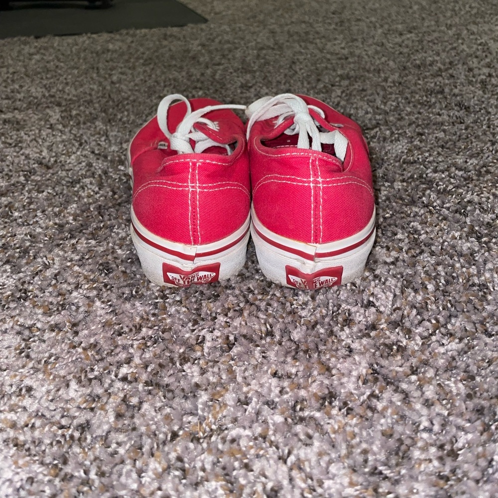 Vans - Picture 3 of 4